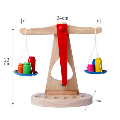 Pesando a escala de madeira Toy Montessori Balance Scale do equilíbrio de 10CM