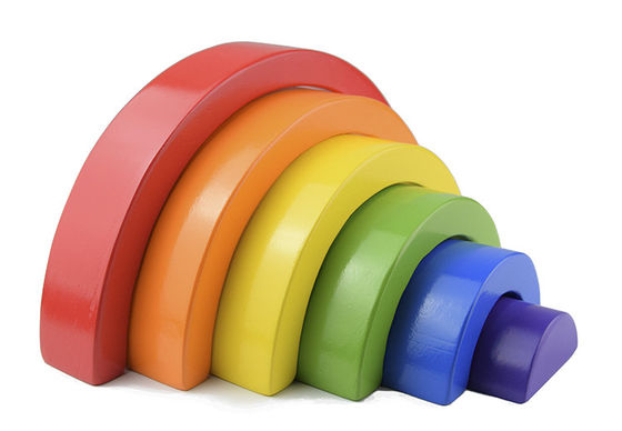 Sete empilhador de madeira Toy Jengle Arched do arco-íris da cor 13.5cm