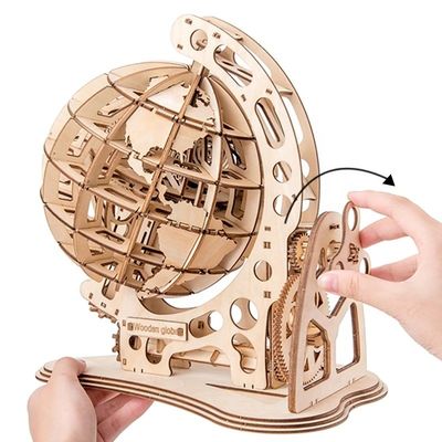 o enigma de madeira perpétuo do bloco 3D brinca o modelo mecânico de madeira