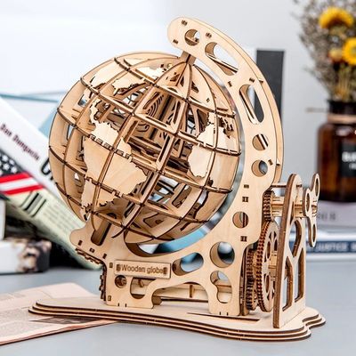 o enigma de madeira perpétuo do bloco 3D brinca o modelo mecânico de madeira