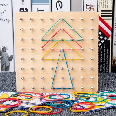 Placa gráfica de Toy Math Wooden Blocks Montessori da matemática de madeira do prego do laço das crianças 15cm