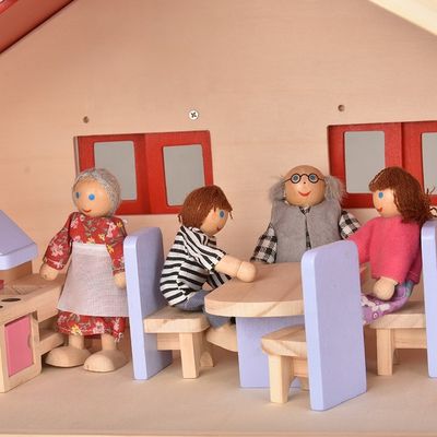 Casa de boneca de Mini Dollhouse Furniture Wooden Miniature da garagem das crianças DIY 55.5cm