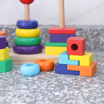 Blocos de apartamentos de madeira geométricos Toy Sorting Board do empilhador 21cm