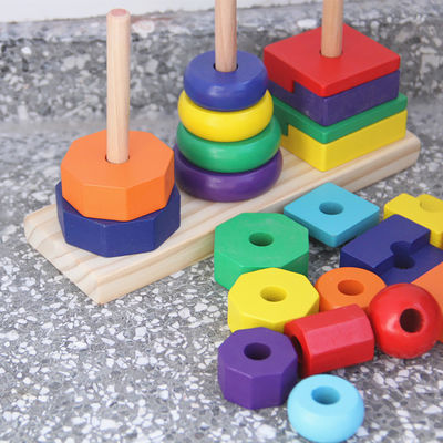 Blocos de apartamentos de madeira geométricos Toy Sorting Board do empilhador 21cm