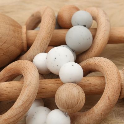 Madeira de faia Teether do coelho 5.12in Bunny Teether de madeira natural