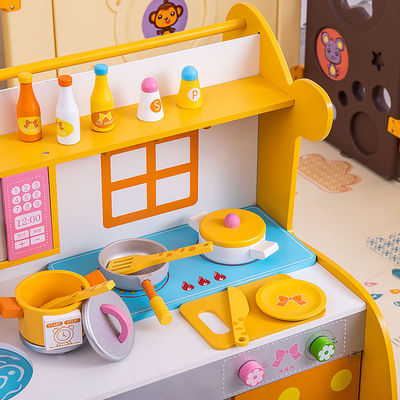 A cozinha diminuta de madeira da família 66cm ajustou Toy Kitchen Accessories de madeira