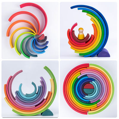 os blocos de apartamentos de madeira do arco-íris dos brinquedos dos blocos do pinho de 30cm elevam-se brinquedos