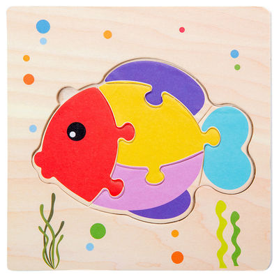 Os jogos que de Montessori o bebê brinca animais traficam crianças 3D confunde o enigma de madeira Toy Matching da cognição dos desenhos animados