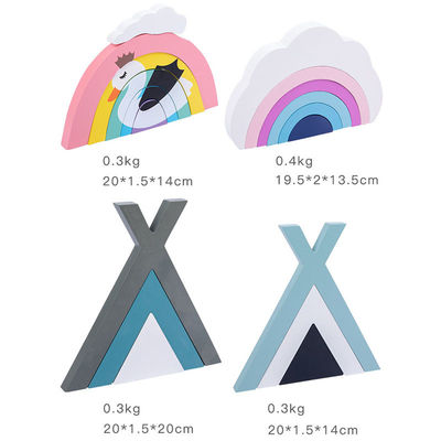 Brinquedos de madeira criativos de madeira de Montessori do empilhador não tóxico do arco-íris de 22cm