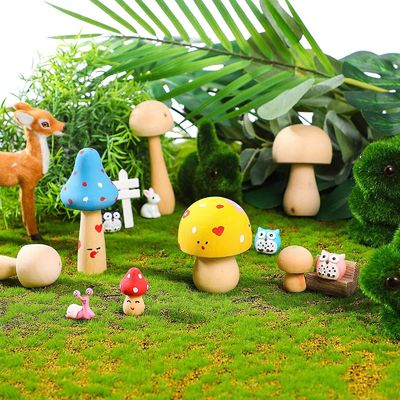 O cogumelo de madeira inacabado natural do Peg 3cm brinca 2,55 em grafittis das crianças