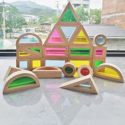 Do empilhador de madeira do arco-íris das crianças 8.66in arco-íris pastel que empilha o brinquedo