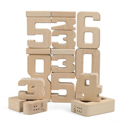 Blocos de apartamentos de madeira Toy Number Montessori dos jogos de Jenga