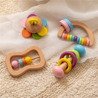 Categoria de madeira sair os dentes Toy Wooden Rattle Teether Food de Soother 11.6cm do chocalho