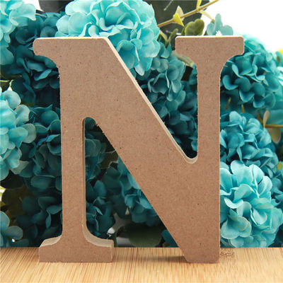 Alfabeto 3.94in de madeira ereto Nontoxic das letras para o casamento