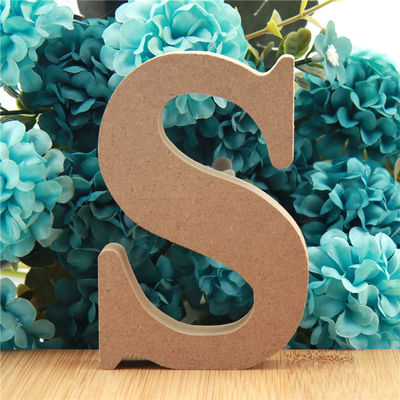 Alfabeto 3.94in de madeira ereto Nontoxic das letras para o casamento