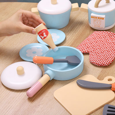 A educação adiantada das crianças unisex de madeira finge brinquedos da cozinha