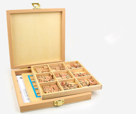Jogos de madeira Nontoxic de Sudoku para o desenvolvimento intelectual