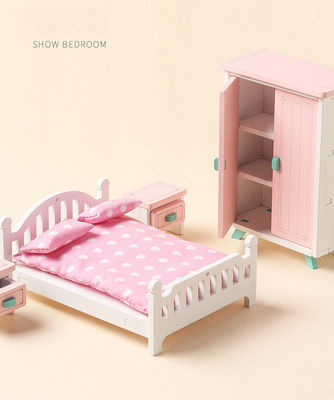 Brinquedos de Mini Montessori Wooden Girls Bedroom sem a rebarba