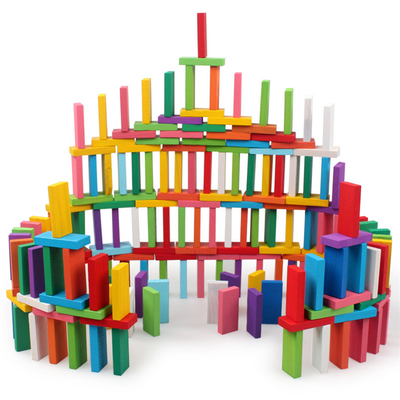 Blocos de apartamentos de madeira 120Pcs dos dominós do arco-íris para as crianças educacionais