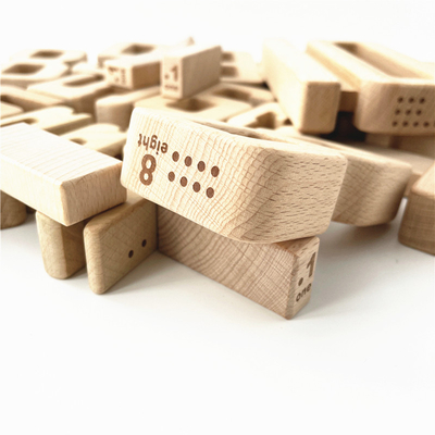 O bloco de madeira Jenga Toy Montessori Educational Natural Wood do equilíbrio do bebê dos brinquedos de Digitas da matemática dos blocos de apartamentos do número brinca FO