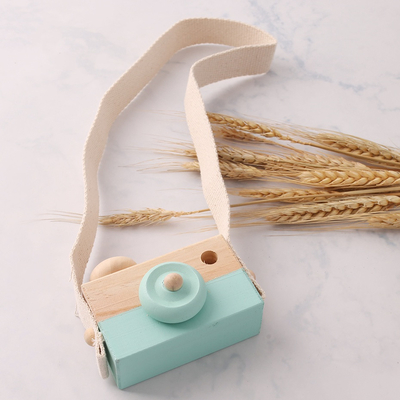 Deixe-nos fazer a 1Pc o bebê que de madeira os brinquedos formam brinquedos de Montessori dos pendentes da madeira da câmera para o presente atual de madeira dos cuidados de Diy das crianças