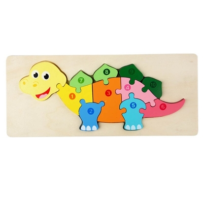 Os brinquedos de madeira do enigma do bloco de Montessori 3D engrossam a serra de vaivém de madeira que aprende cedo