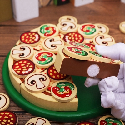 64 PCes fingem a pizza de madeira Toy For Children Food Cooking do jogo