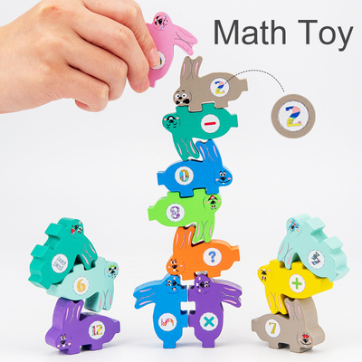 Animal de Montessori das crianças que empilha jogos de equilíbrio de Jenga do coelho dos brinquedos dos blocos
