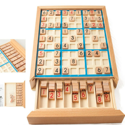 Verificadores internacionais da faia da xadrez de Sudoku das crianças que dobram a tabela de jogo