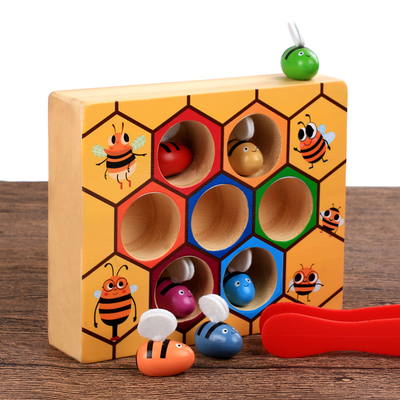 Cognição de Toy Intelligence Catch Bee Color do bebê do jogo da colmeia de Montessori
