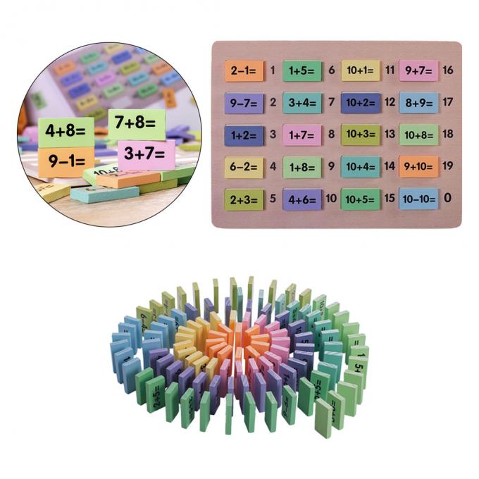 Os brinquedos educacionais da matemática da matemática numeram os blocos de apartamentos dos dominós engraçados