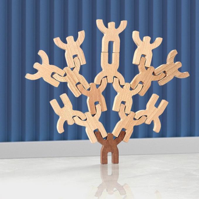 Brinquedos de madeira arredondados do enigma da forma para melhorar a lógica do