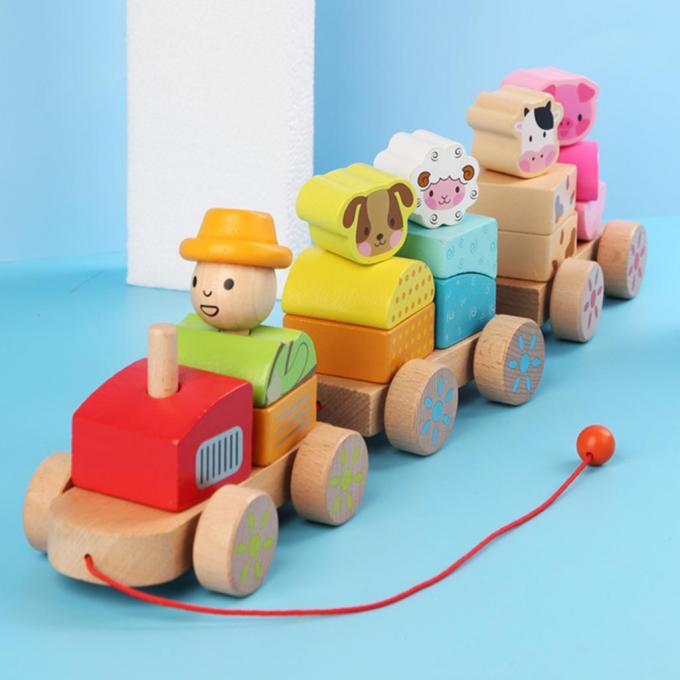 O caminhão de madeira do trem dá forma ao brinquedo educacional de DIY para crianças prées-escolar da criança